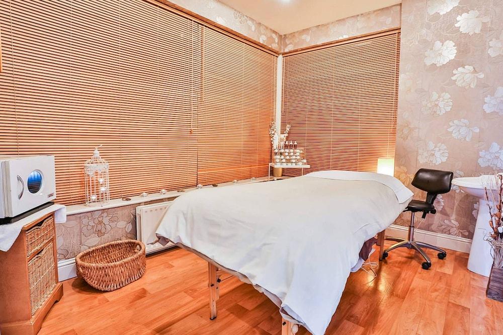 Hotel Rochestown Park & Leisure Centre 4*